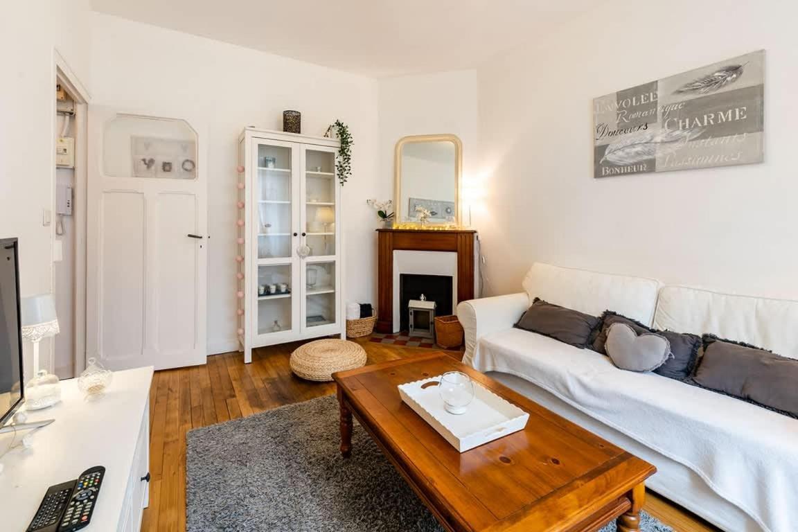 L'Aparte, Bel Appartement Lumineux Avec 1 Chambre Rennes Exteriör bild